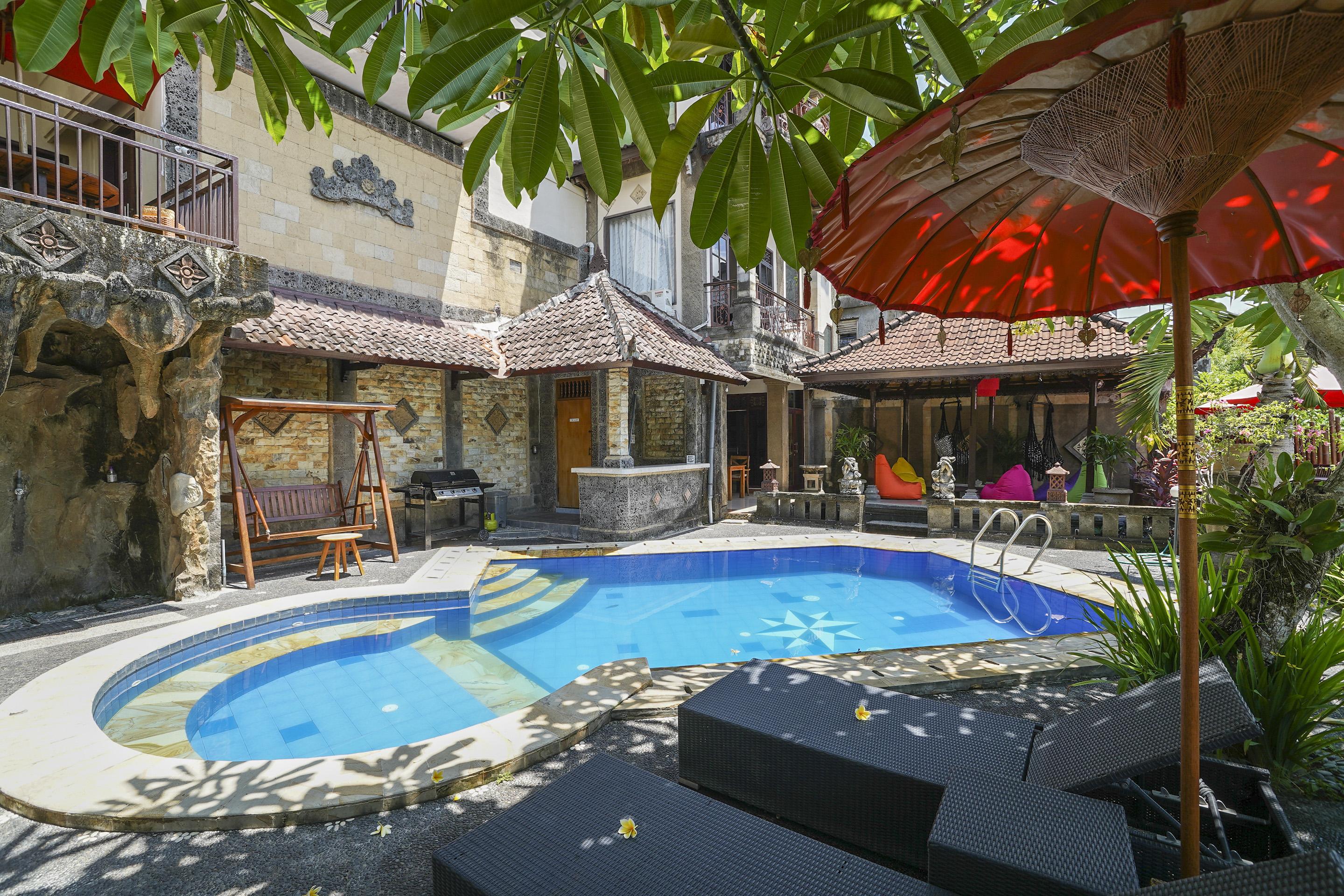 Oyo 2321 Griya Shanti Homestay Ketewel Exterior photo